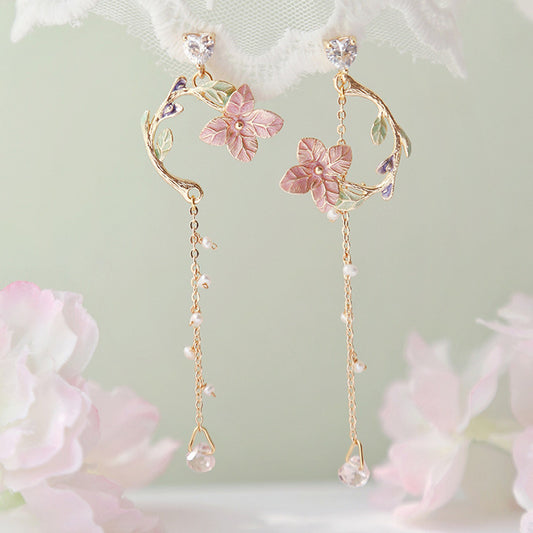 2022 New Korean Style Flower Asymmetrical Dangle Earrings for Women