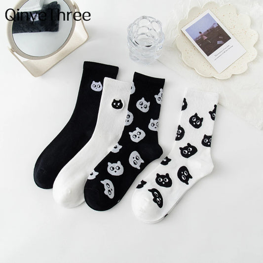 Chic New Women's Cute Cat Face Black White Socks Korean Harajuku